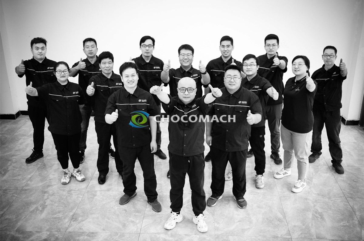 chocomach-hydraulic oil press operation team