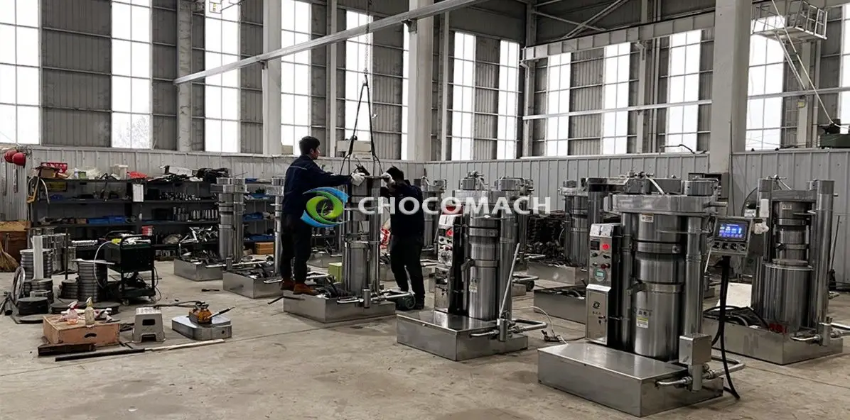 ABOUT CHOCO
